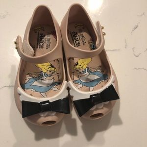 Excellent condition MINI MELISSA shoes